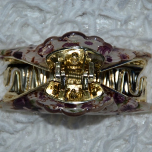 Cleste elegant cu design floral multicolor si cristale mici aplicate - Img 7