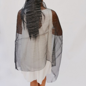 Esarfa clasica cu forma dreptunghiulara de culoare negru-argintiu,negru-auriu,auriu - Img 3