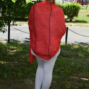 Esarfa fina din vascoza, de culoare rosie, design de dungi subtiri - Img 3