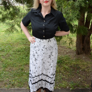 Fusta lunga culoare alba cu imprimeu negru - Img 2