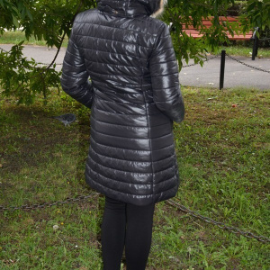 Jacheta Hunia matlasata ,gluga cu insertii de blanita ,nuanta de negru - Img 5