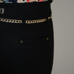 Pantalon chic, nuanta de negru, cu design interesant aparte - Img 5