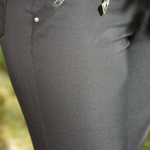 Pantalon comod, de culoare neagra, cu croi cambrat pe picior - Img 7