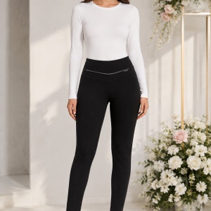 Pantalon damă cu talie înaltă, detaliu decorativ frontal și blăniță interioară – Negru