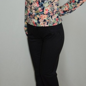 Pantalon fashion, nuanta de negru, nasturi fini aplicati - Img 5