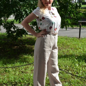 Pantalon lung, confortabil cu croi larg pe picior, din bumbac bej - Img 2