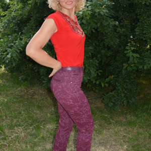 Pantalon mov cu design floral, model lung de primavara-vara - Img 4