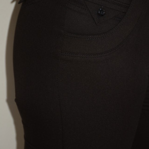 Pantalon rafinat, tip creion, nuanta de negru si cu nasturi - Img 4