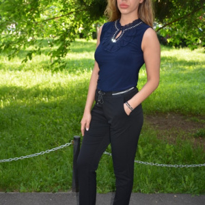 Pantaloni Diana casual ,accesorizata cu siret ,nuanat de negru - Img 3