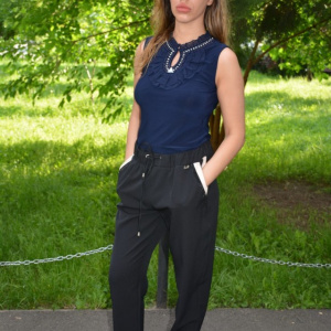 Pantaloni Shine cu strasuri,nuanat de negru - Img 3