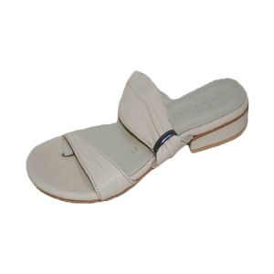 Papuc rafinat de dama, culoare bej, design simplist cu doua barete - Img 1
