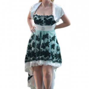 Rochie alba cu bolerou iar ,trena cu insertie de dantela - Img 1