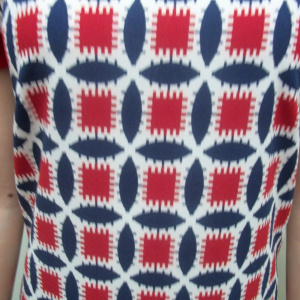 Rochie casual, cu imprimeu geometric rosu-alb-bleumarin - Img 2
