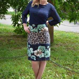 Rochie casual, de culoare bleumarin cu imprimeu floral turcoaz - Img 3