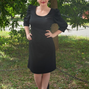 Rochie casual, de culoare negru, umeri cu fronseuri - Img 2