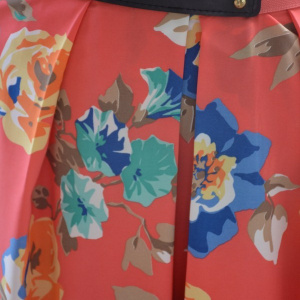Rochie casual, de vara, culoare corai cu imprimeu de flori - Img 5