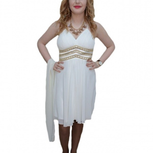 Rochie chic, nuanta de alb, design auriu interesant - Img 1