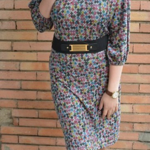 Rochie comoda de toamna-iarna cu design multicolor si curea - Img 5