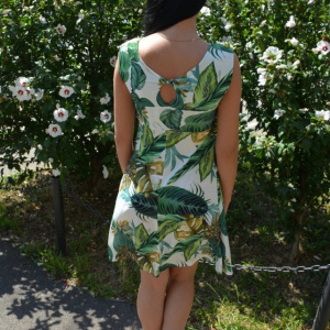 Rochie comoda de zi , decolteu in V fronsat, tonuri verde - Img 6
