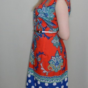 Rochie comoda fara maneca, bleumarin-rosu, cu imprimeuri - Img 3