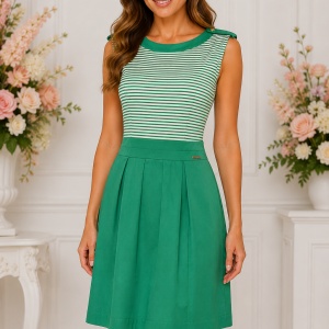 Rochie damă verde cu dungi, fără mâneci, croială feminină