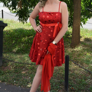 Rochie de banchet, cu buline, de culoare rosie - Img 7