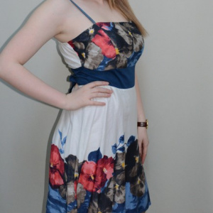 Rochie de vara, nuanta de multicolor, design floral - Img 3