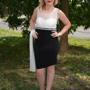 Rochie din dantela rafinata, esarfa fashion, negru-alb - Img 4