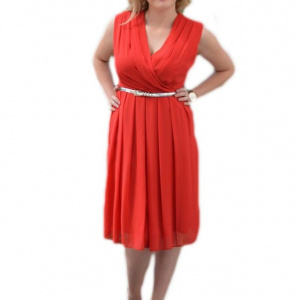 Rochie din voal rosu, de lungime medie cu model de fronseuri - Img 1