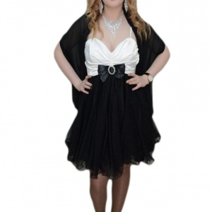 Rochie fashion, nuanta de negru-alb, esarfa rafinata - Img 1