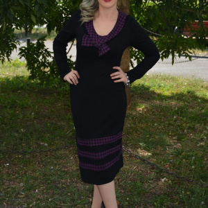 Rochie feminina, de iarna, de culoare mov-negru, midi - Img 4