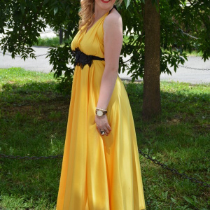 Rochie galbena, lunga de seara, din material satinat, cu insertii - Img 3
