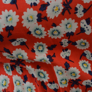 Rochie lunga fara bretele, flori mici pe fond de culoare corai - Img 2