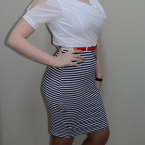 Rochie moderna, nuanta de bleumarin-alb, design dungat - Img 2