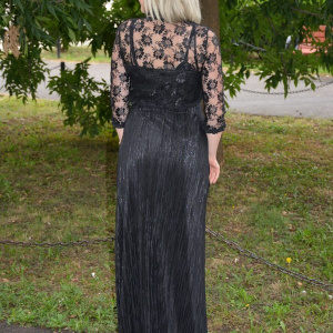 Rochie rafinata de seara, lungime maxi, cu insertii din dantela neagra - Img 6