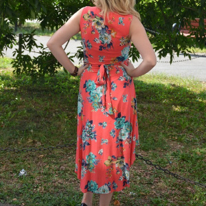 Rochie rafinata, midi, culoare corai, cu un croi asimetric - Img 6