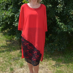 Rochie rosie cu aplicatii de dantela si strasuri fine, negre - Img 5