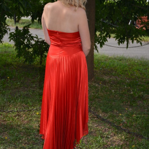 Rochie sofisticata de ocazie, rosie, cu pliuri si insertii de strass-uri - Img 4