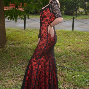 Rochie sofisticata, de ocazii, lunga, culoare rosie cu dantela neagra - Img 5
