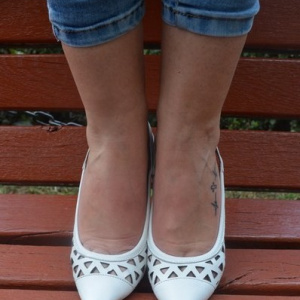 Sandale elegante , stiletto, din piele naturala perforate, de culoare alba - Img 2