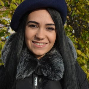 Bereta de dama din lana, bleumarin, cu snur reglabil in interior - Img 2