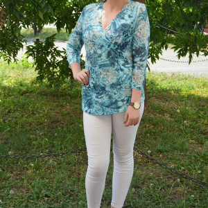 Bluza casual turcoaz, model rafinat, cu decolteu frumos suprapus - Img 3