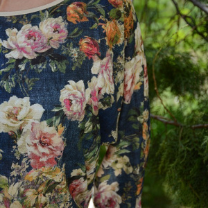Bluza cu maneca trei-sferturi, design asimetric si imprimeu floral - Img 2
