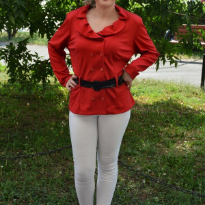 Bluza tip sacou de culoare rosie cu guler rotunjit cu fronseuri - Img 3