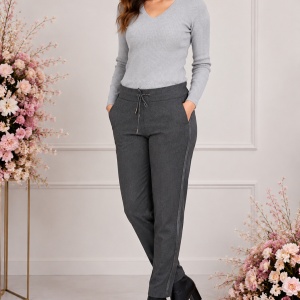 Pantalon casual Jeniffer cu model pe picior ,gri