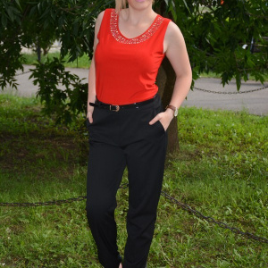 Pantalon la dunga de culoare neagra, din stofa subtire de vara - Img 2
