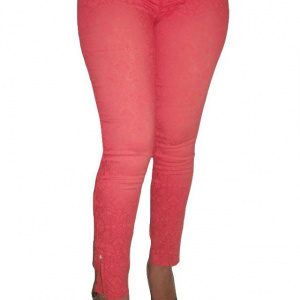 Pantaloni casual, corai, mulati, picioarele sunt puse in evidenta - Img 1