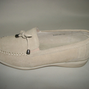 Pantof crem din piele foarte moale, model clasic, cu elastic - Img 3
