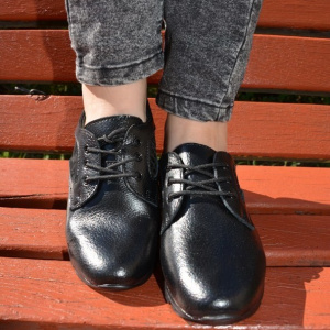 Pantof sport, negru, cu design de buline lucioase in lateral - Img 2