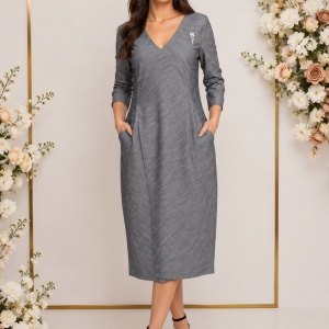 Rochie chic cu buzunare apretate si decolteu in V, nuanta de gri